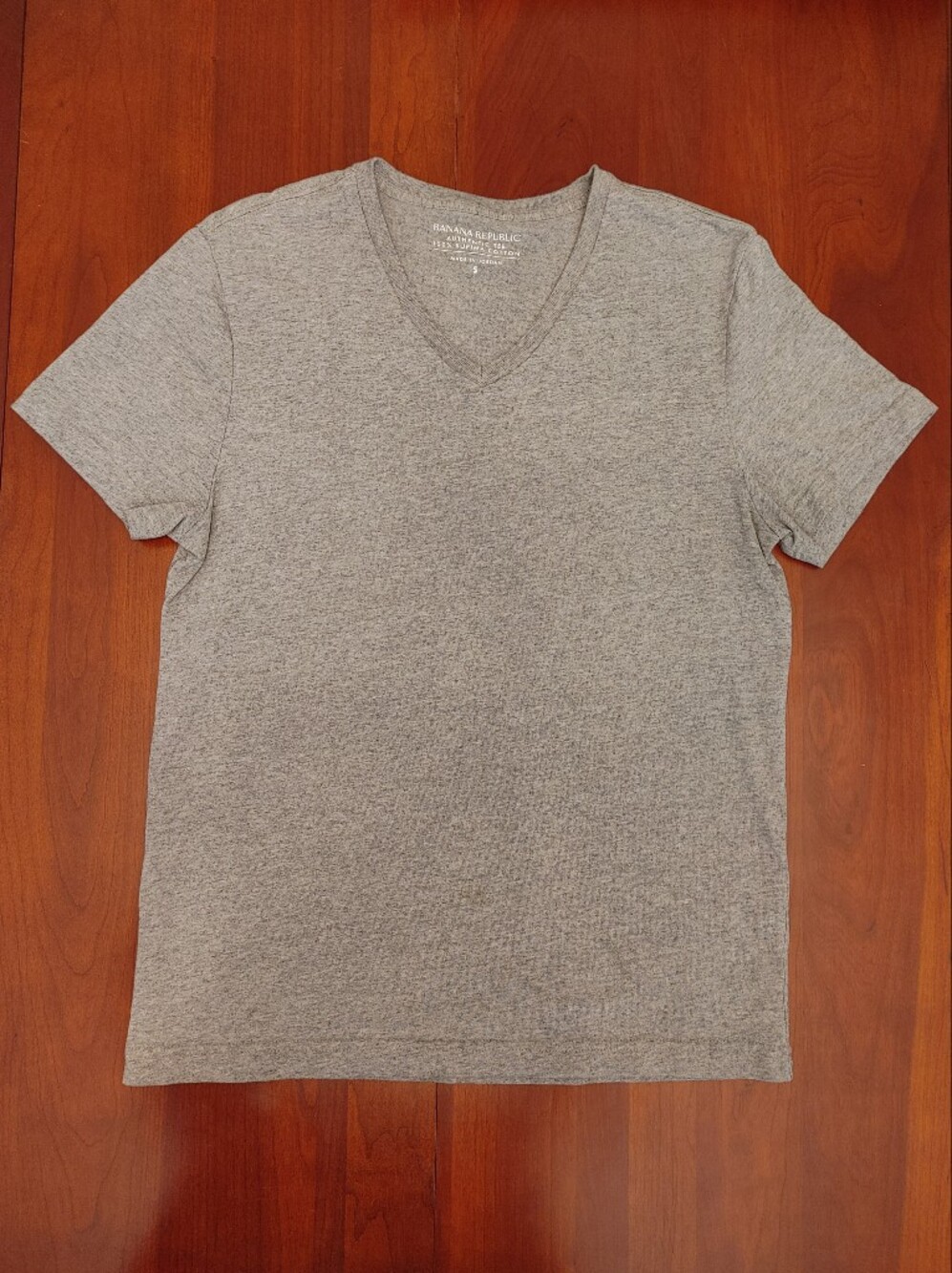 Banana Republic Women's SUPIMA COTTON Heather Gray V-Neck Tee US S (#437)
